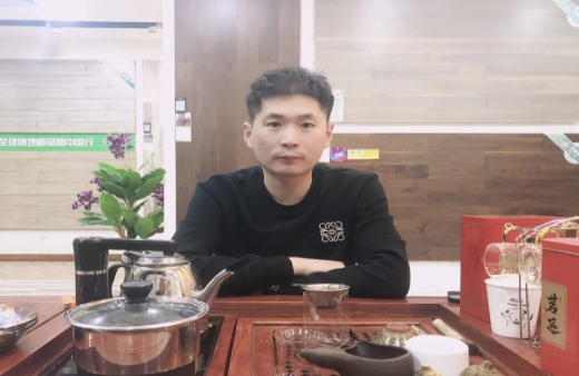 “世”在人為 | 世友地板大同經銷商郝建強：知行合一，自強不息全力以赴創奇績